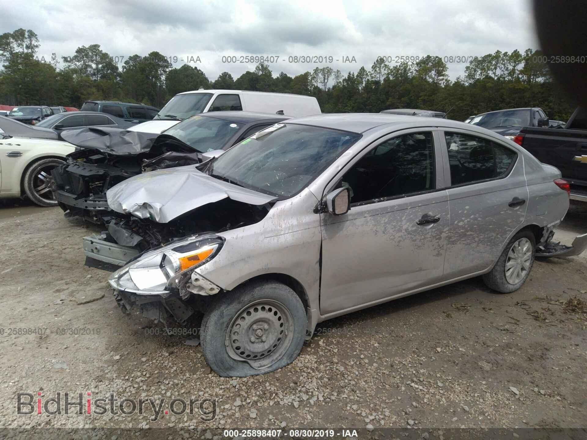 2019 NISSAN VERSA - VIN: 3N1CN7AP3KL806278 - Фото 2