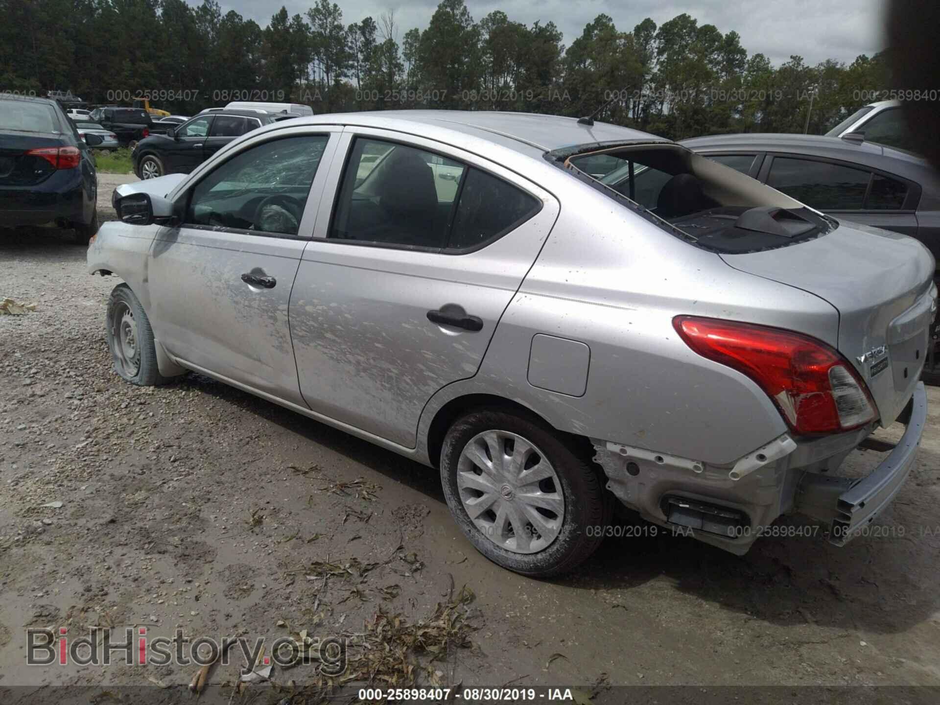 2019 NISSAN VERSA - VIN: 3N1CN7AP3KL806278 - Фото 3