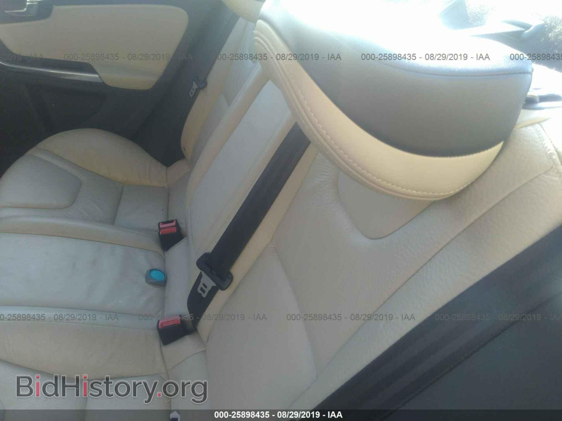 2012 VOLVO S60 - VIN: YV1622FS2C2097410 - Фото 8