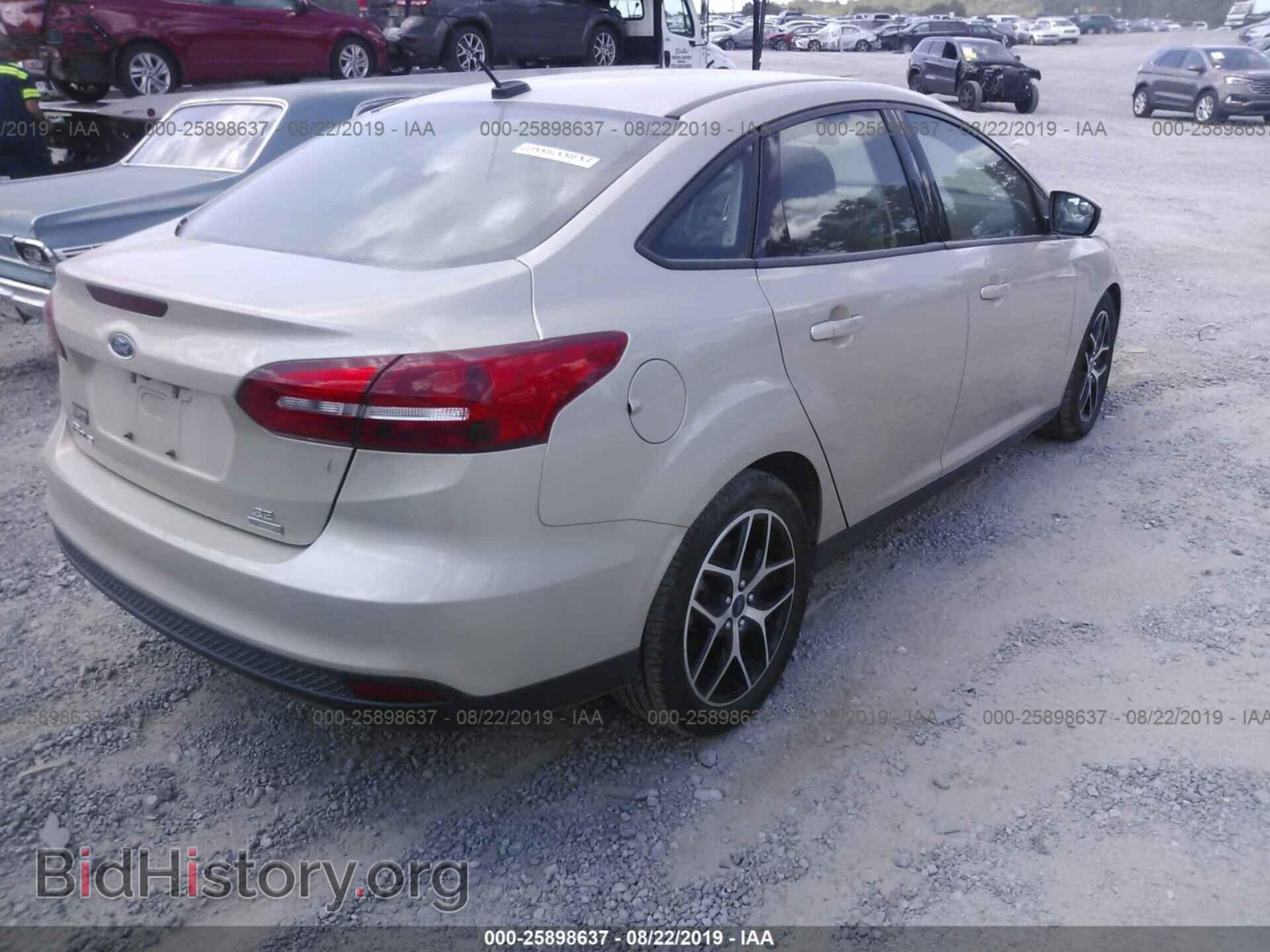 2017 FORD FOCUS - VIN: 1FADP3FE3HL221058 - Photo 4