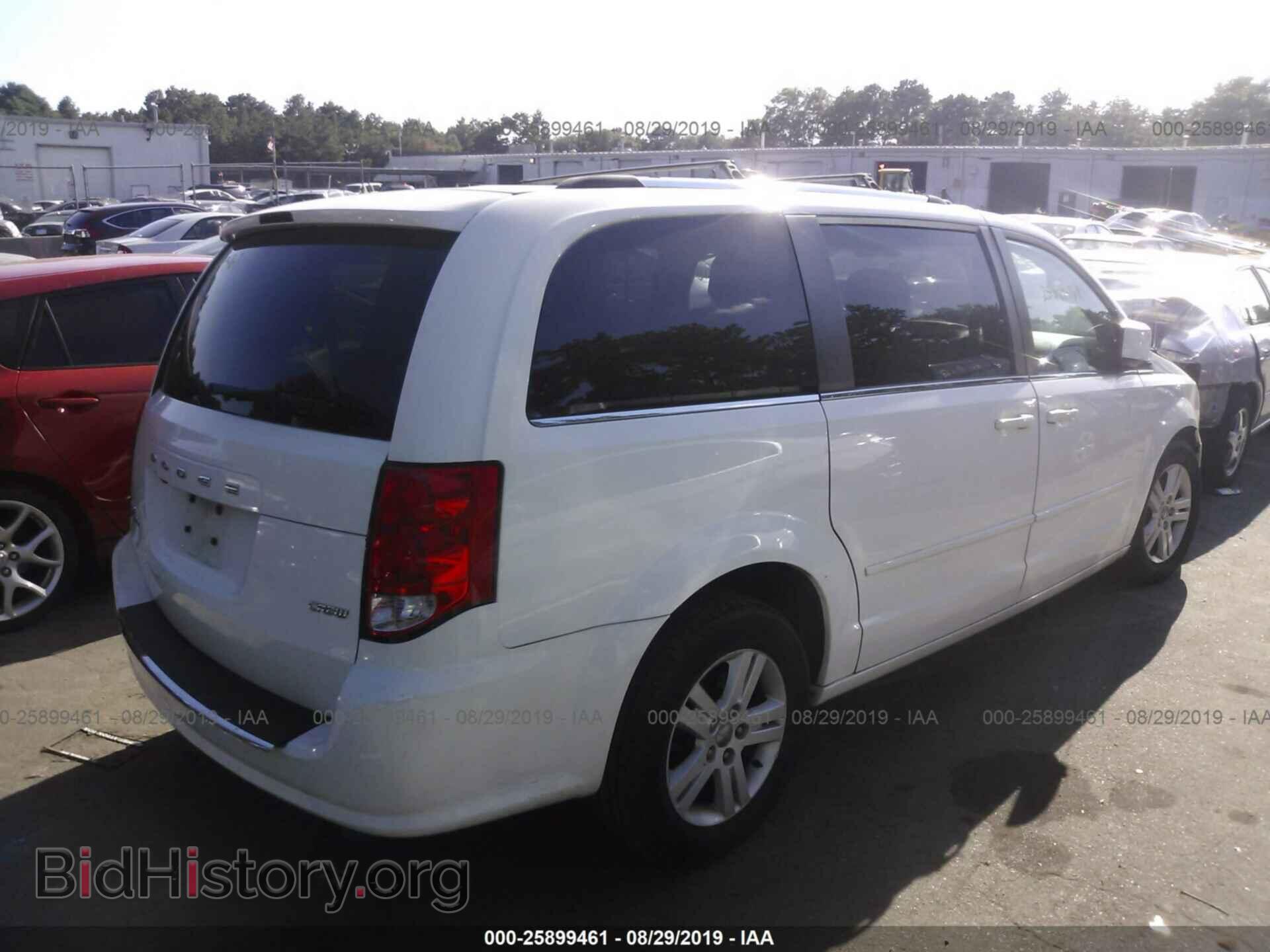 2011 DODGE GRAND CARAVAN - VIN: 2D4RN5DG3BR738397 - Photo 4