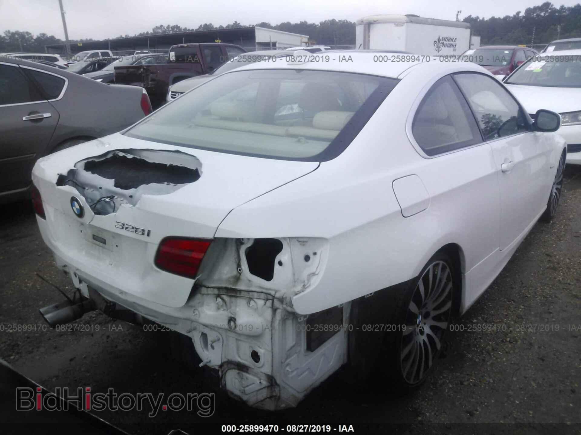 2012 BMW 328 - VIN: WBAKE3C5XCE770231 - Фото 4
