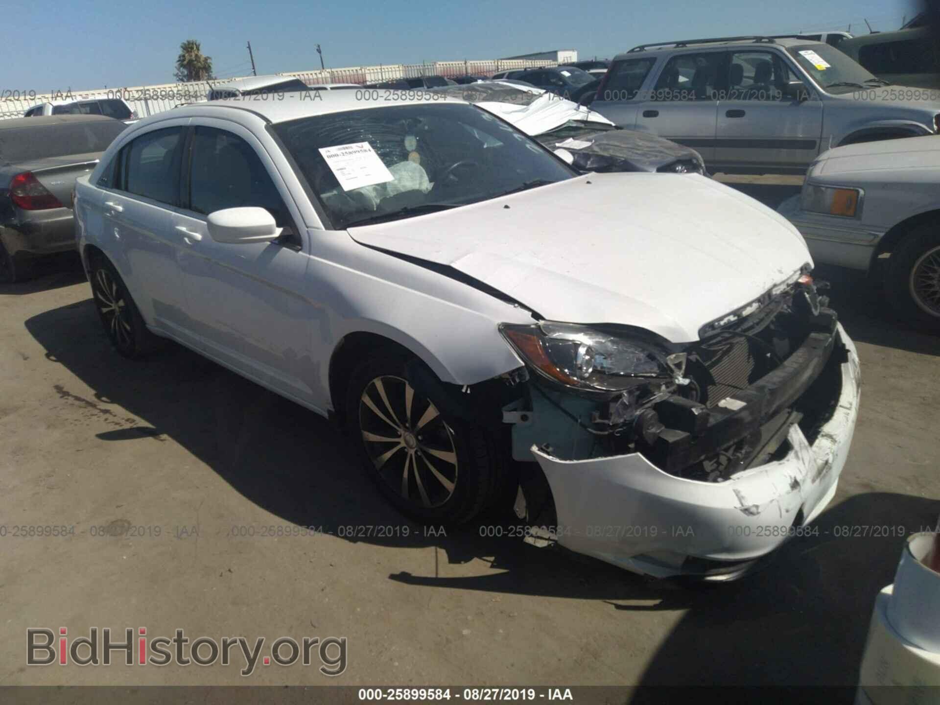 Photo 1C3CCBBB4DN546635 - CHRYSLER 200 2013