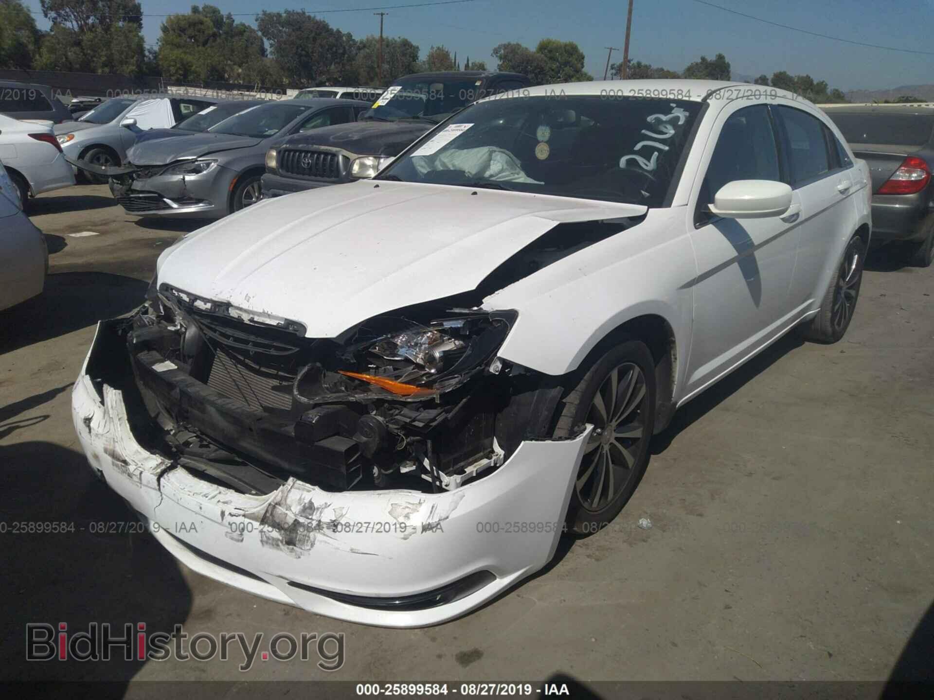 2013 CHRYSLER 200 - VIN: 1C3CCBBB4DN546635 - Photo 2