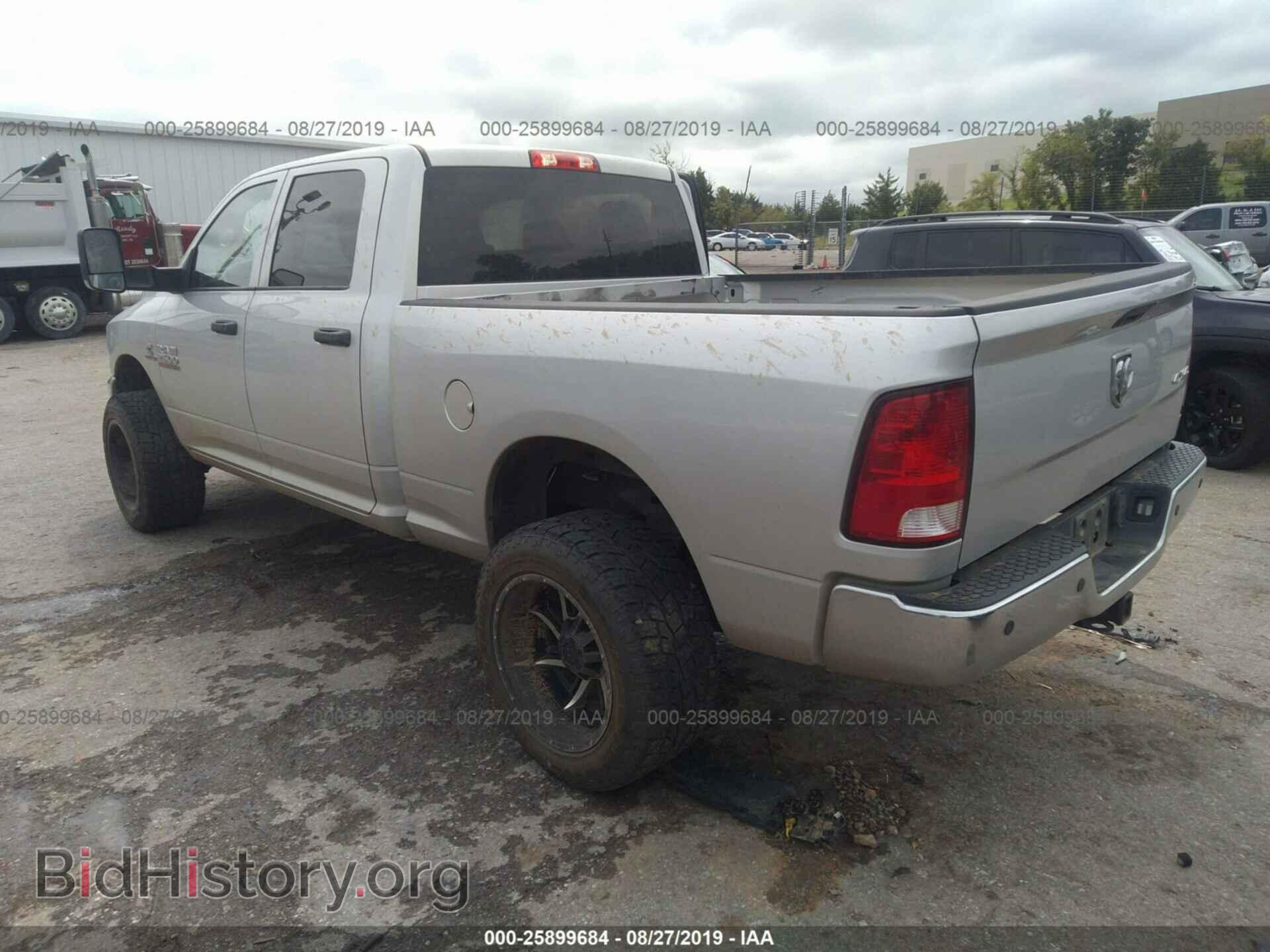 2018 RAM 2500 - VIN: 3C6UR5CL3JG147931 - Фото 3