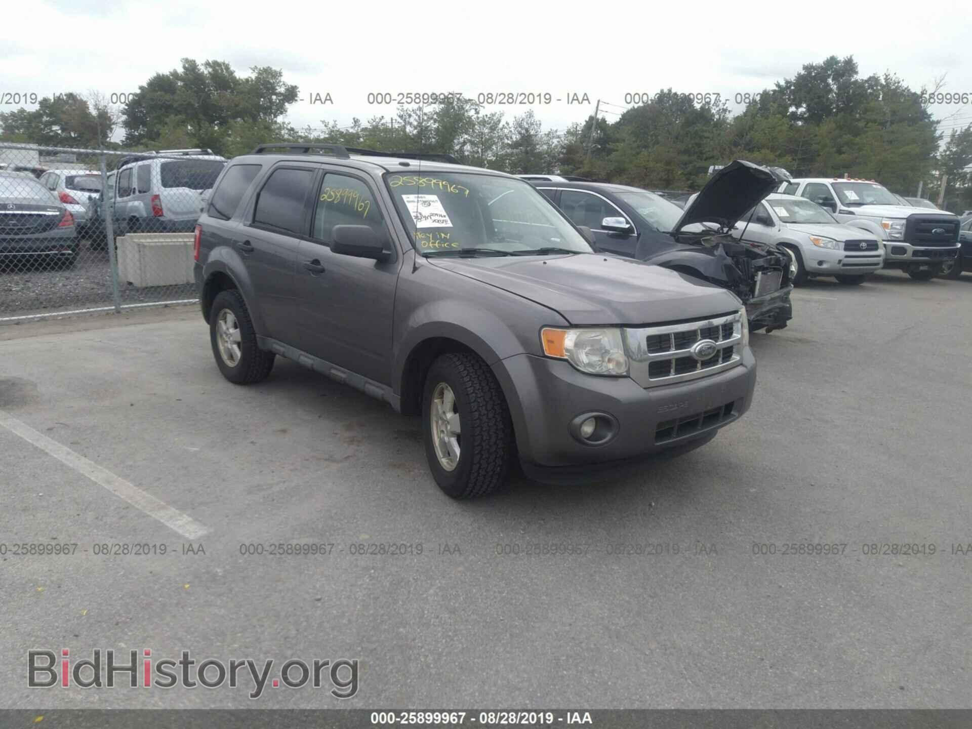 Photo 1FMCU03GX9KA38245 - FORD ESCAPE 2009