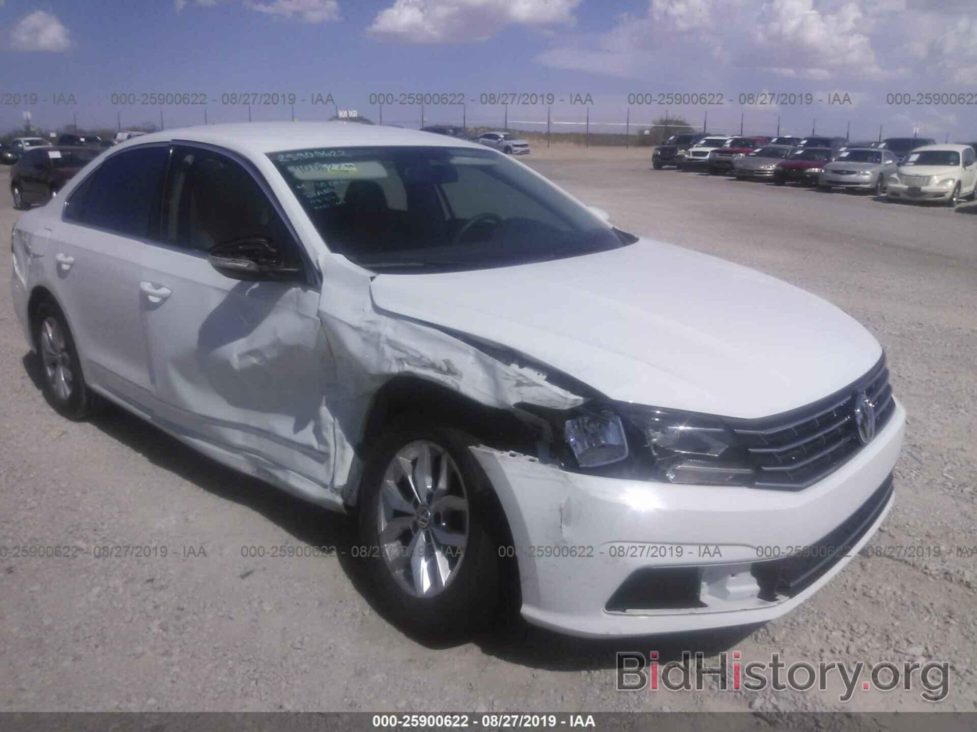 Photo 1VWAS7A34GC053113 - VOLKSWAGEN PASSAT 2016