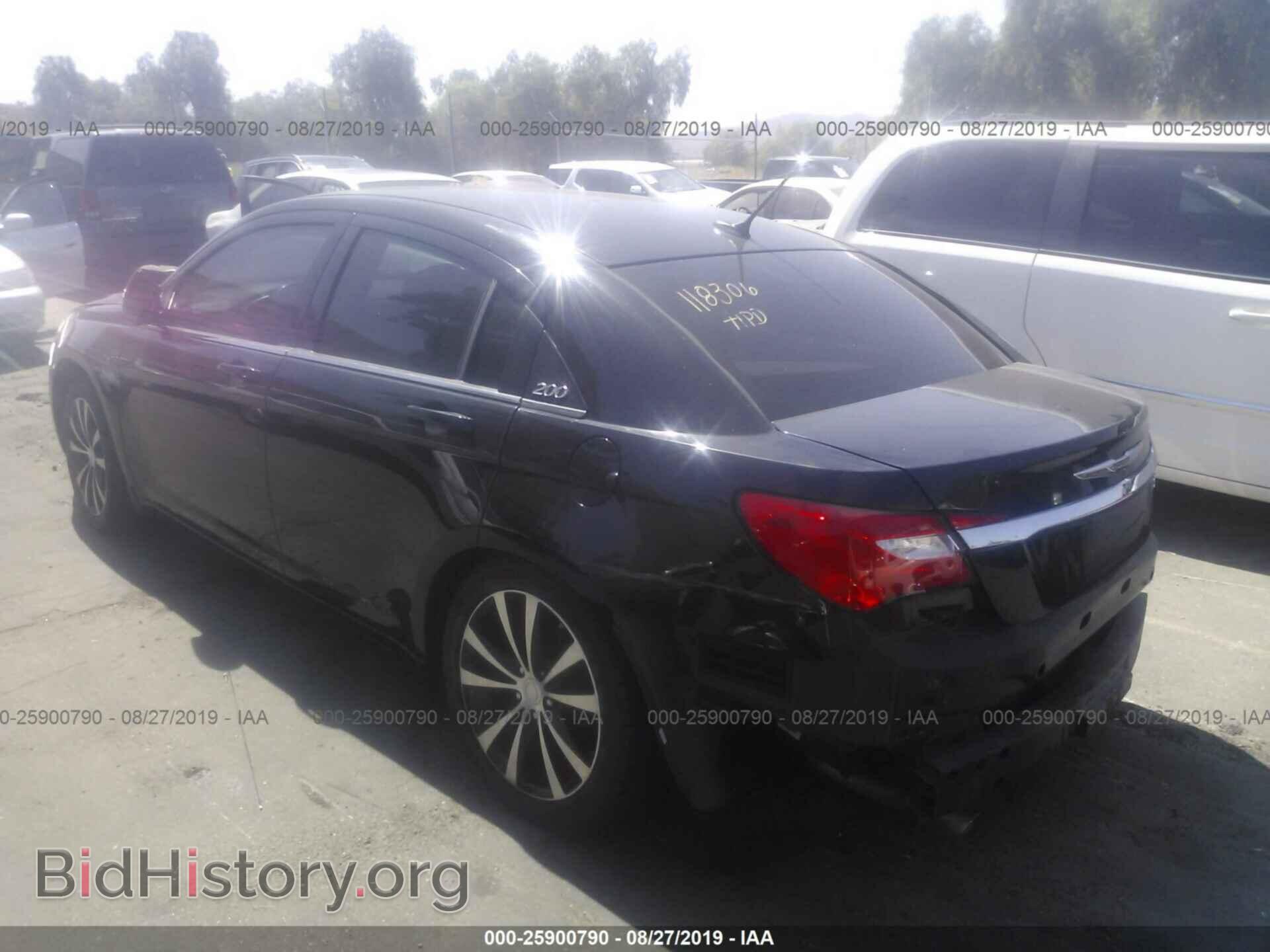 2012 Chrysler 200 - VIN: 1C3CCBBG6CN297829 - Photo 3