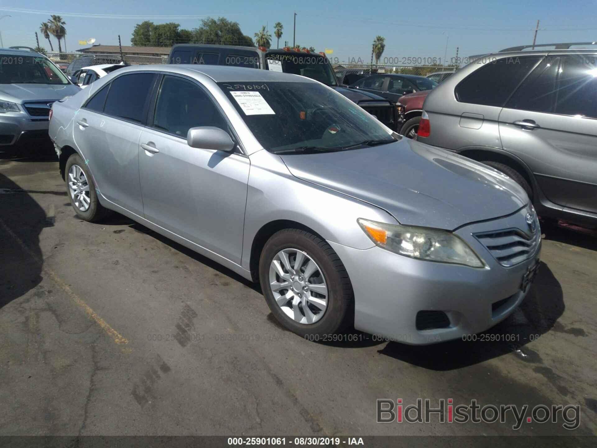 Photo 4T4BF3EK4BR113496 - TOYOTA CAMRY 2011