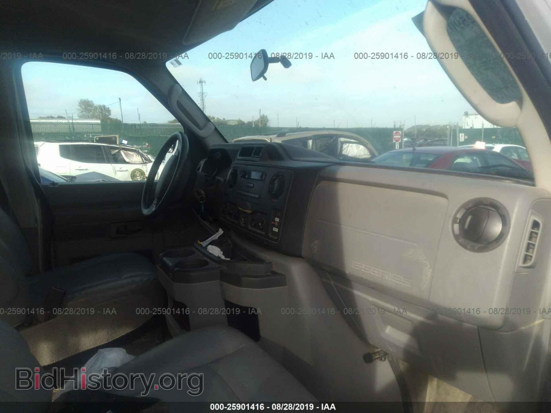 2011 FORD ECONOLINE - VIN: 1FBNE3BL9BDA44689 - Фото 5