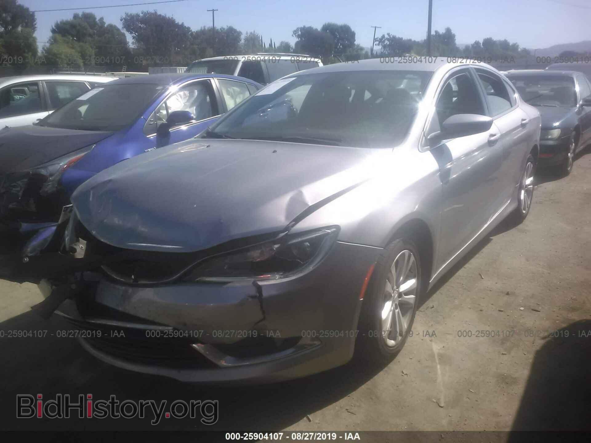 2015 CHRYSLER 200 - VIN: 1C3CCCAB7FN630636 - Фото 2