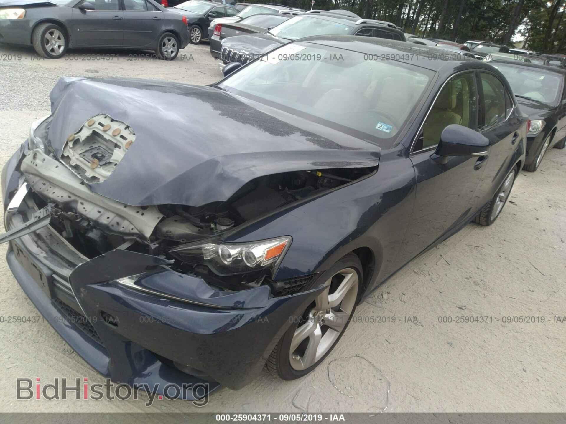 2014 LEXUS IS - VIN: JTHCE1D20E5002453 - Фото 2