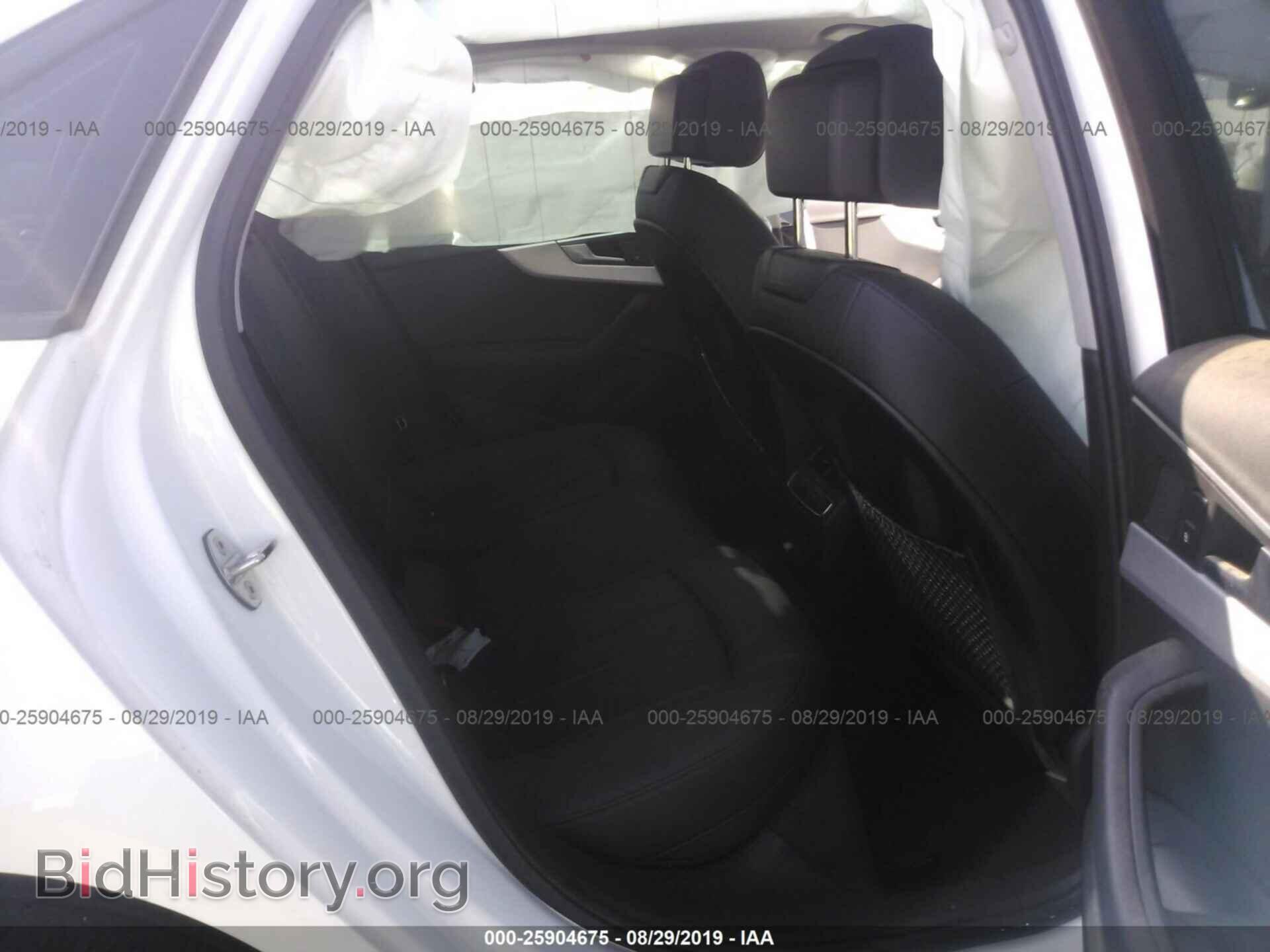 2017 AUDI A4 - VIN: WAUGNAF44HN051562 - Фото 8