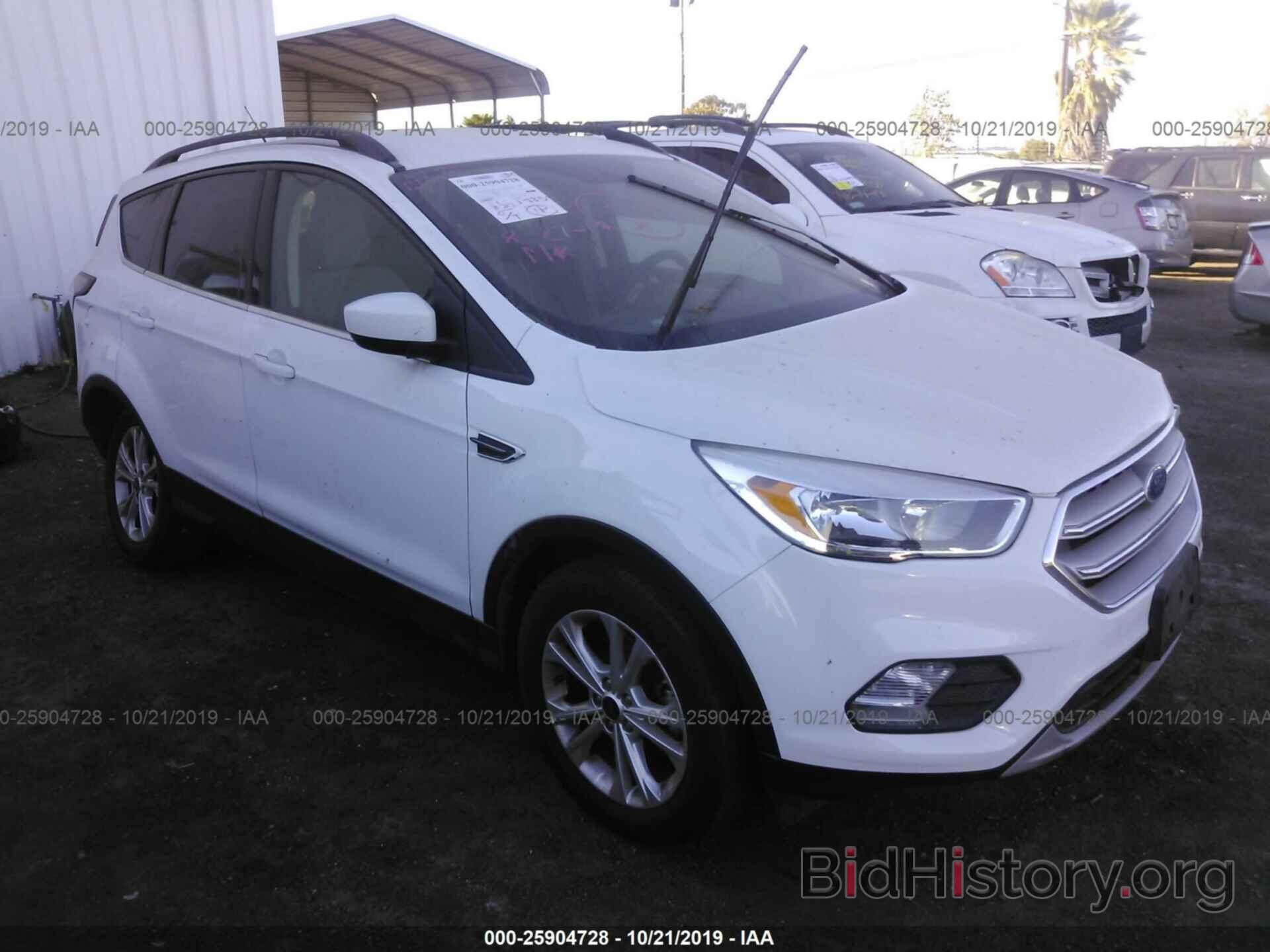 Photo 1FMCU0GD0JUD30933 - FORD ESCAPE 2018