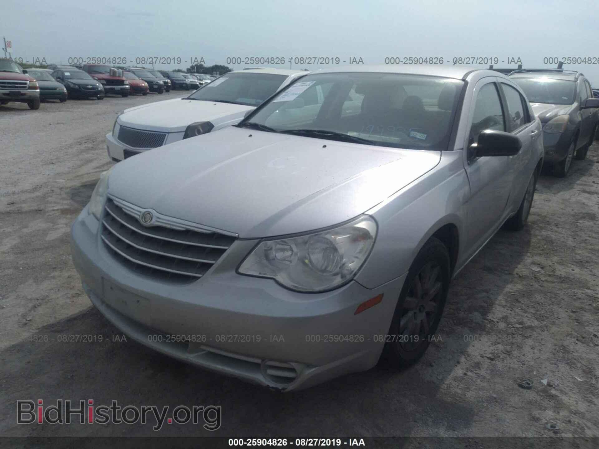 2010 CHRYSLER SEBRING - VIN: 1C3CC4FB9AN199935 - Фото 2