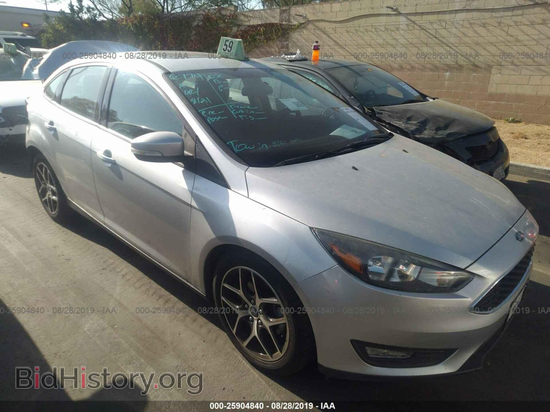 Photo 1FADP3H26HL258379 - FORD FOCUS 2017