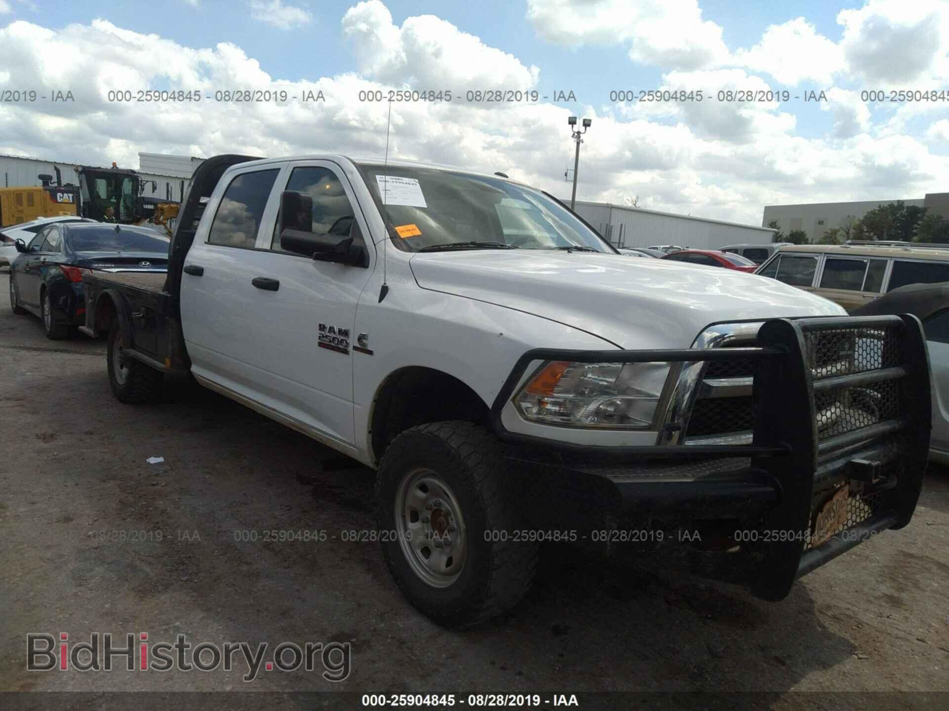 Photo 3C6UR5HL0HG758101 - RAM 2500 2017