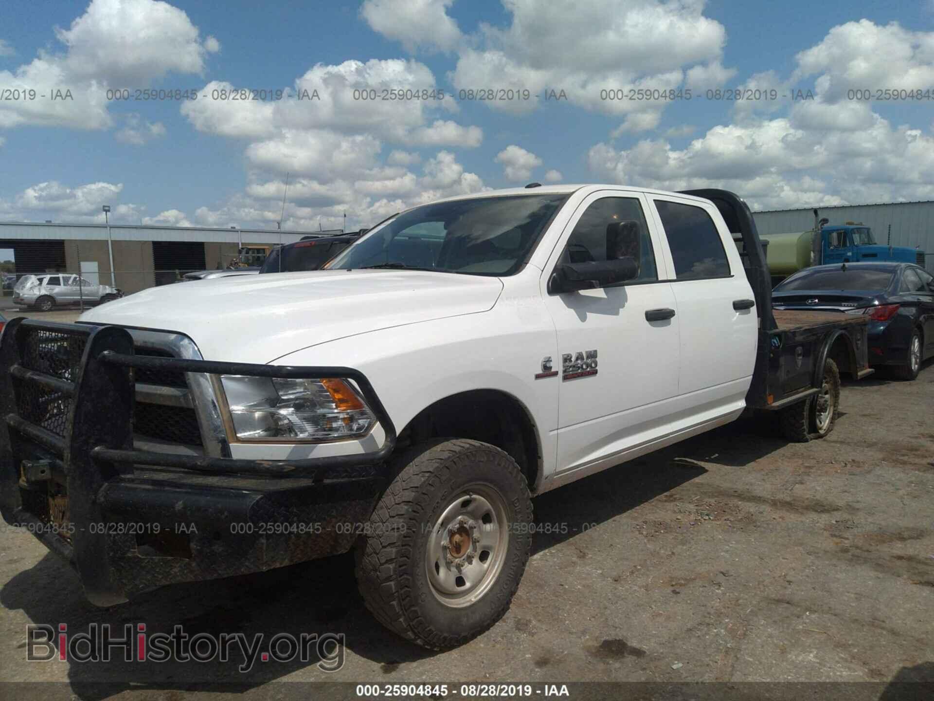 2017 RAM 2500 - VIN: 3C6UR5HL0HG758101 - Фото 2