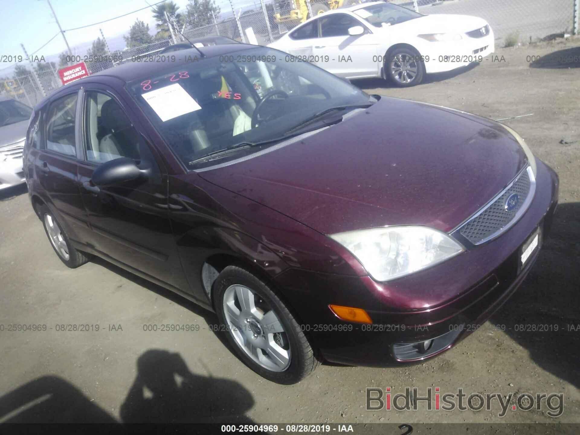 Photo 1FAHP37N17W307577 - FORD FOCUS 2007