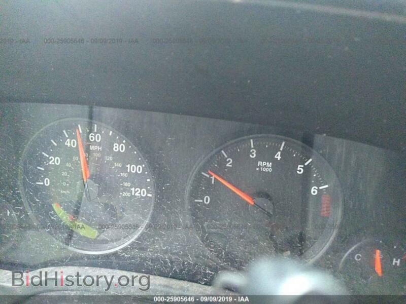 2012 Jeep COMPASS (VIN 1C4NJCEA7CD661155) — photo 7 of 10