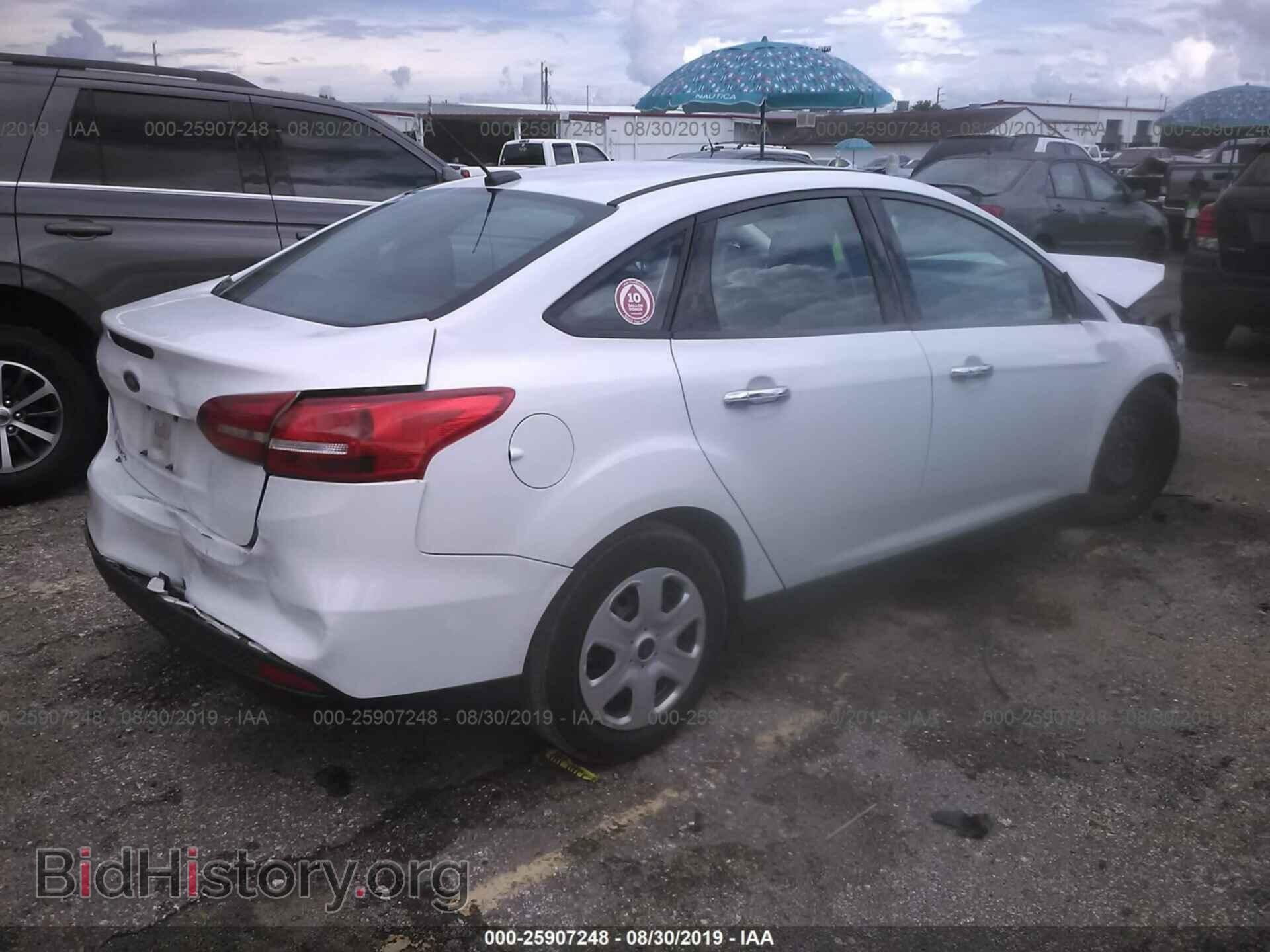 2017 FORD FOCUS - VIN: 1FADP3E23HL262524 - Фото 4