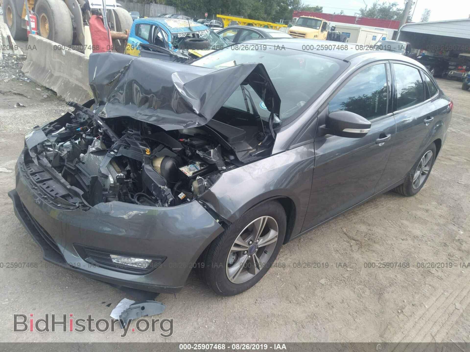 2017 FORD FOCUS - VIN: 1FADP3FE1HL306285 - Фото 2