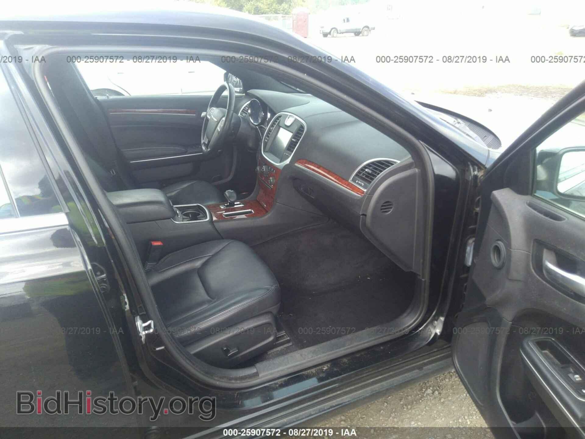 2014 CHRYSLER 300 - VIN: 2C3CCARG1EH343627 - Photo 5