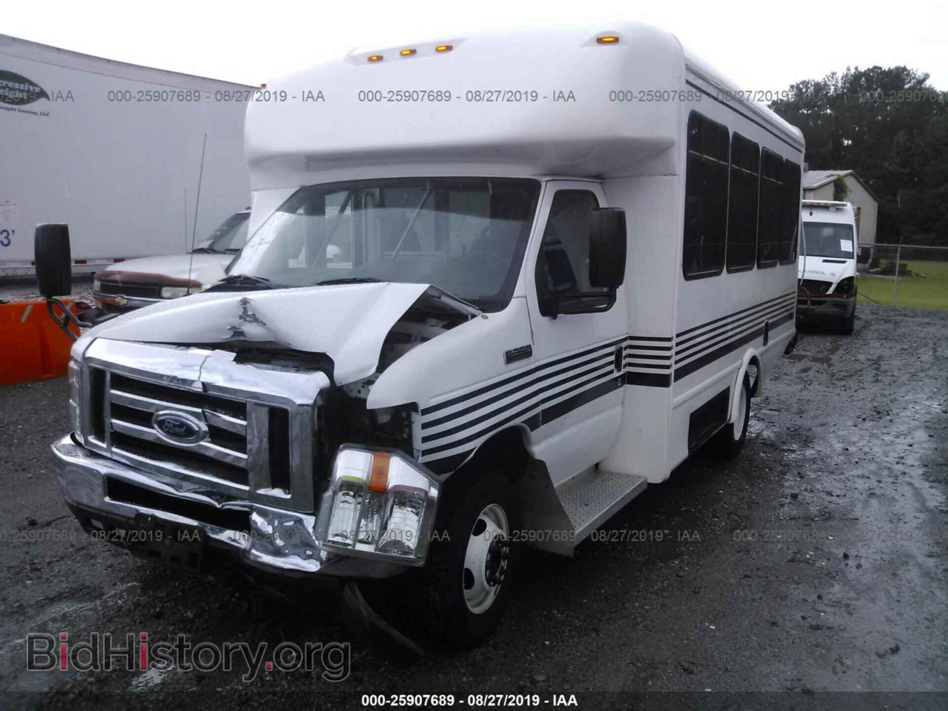 2017 FORD ECONOLINE - VIN: 1FDEE3FS2HDC32083 - Фото 2