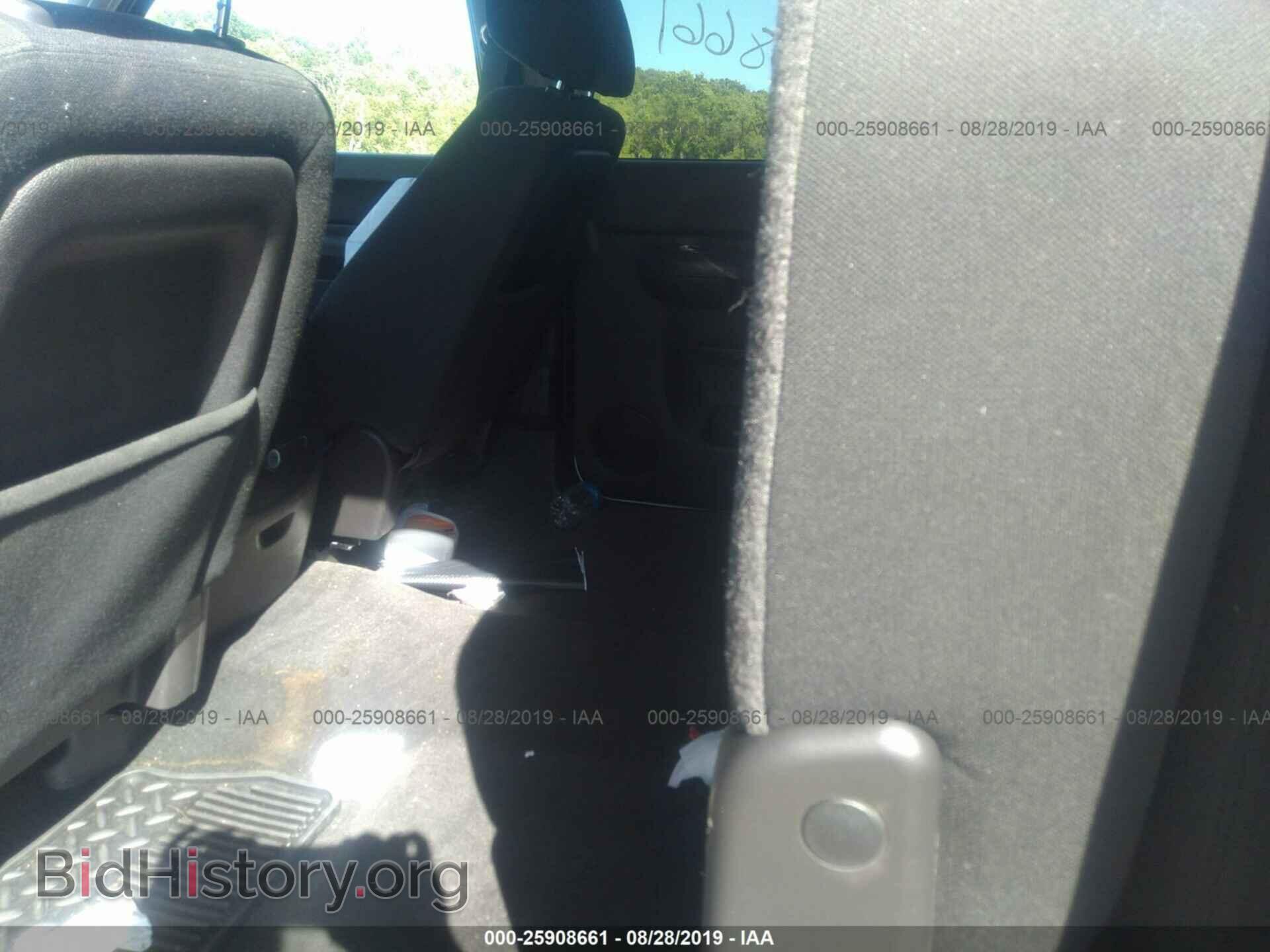 2011 GMC SIERRA - VIN: 3GTP2VE32BG390848 - Фото 8