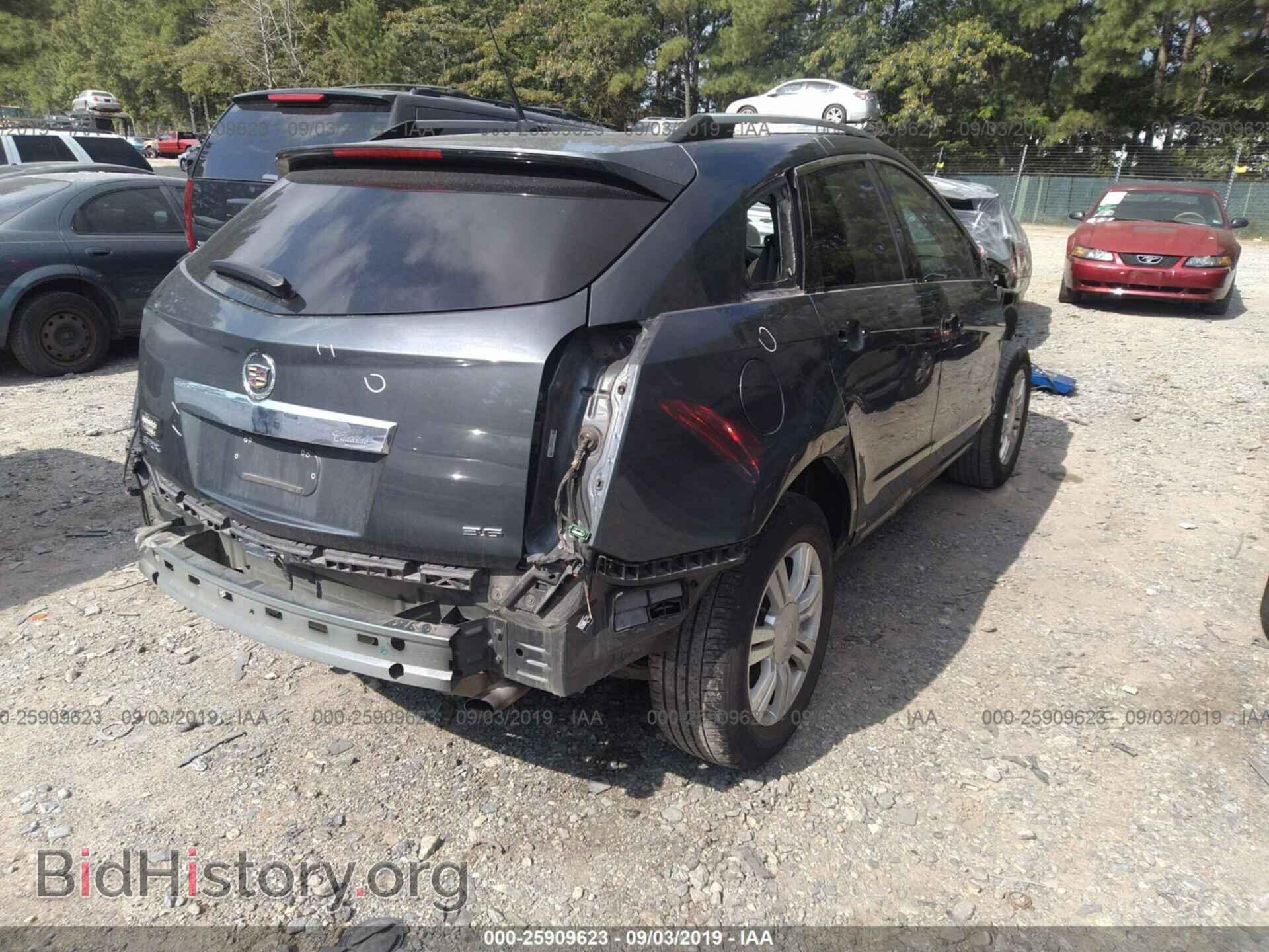 2013 CADILLAC SRX - VIN: 3GYFNCE31DS577449 - Photo 4