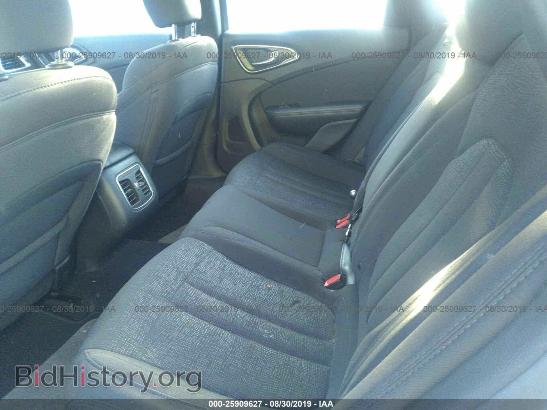 2016 CHRYSLER 200 - VIN: 1C3CCCABXGN114059 - Photo 8