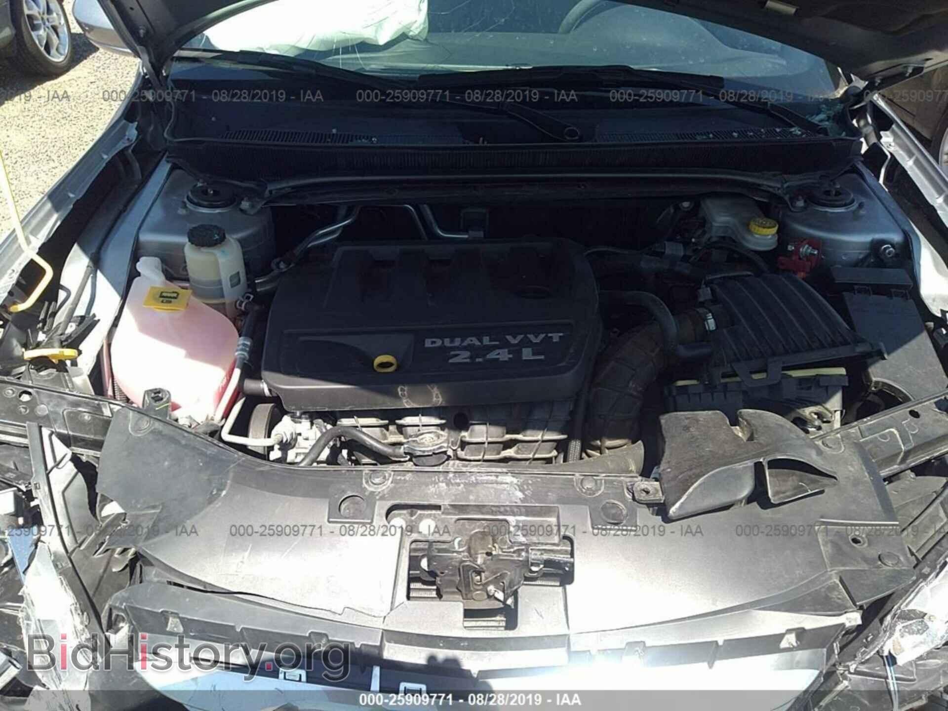 2013 CHRYSLER 200 - VIN: 1C3CCBBB0DN768394 - Photo 10