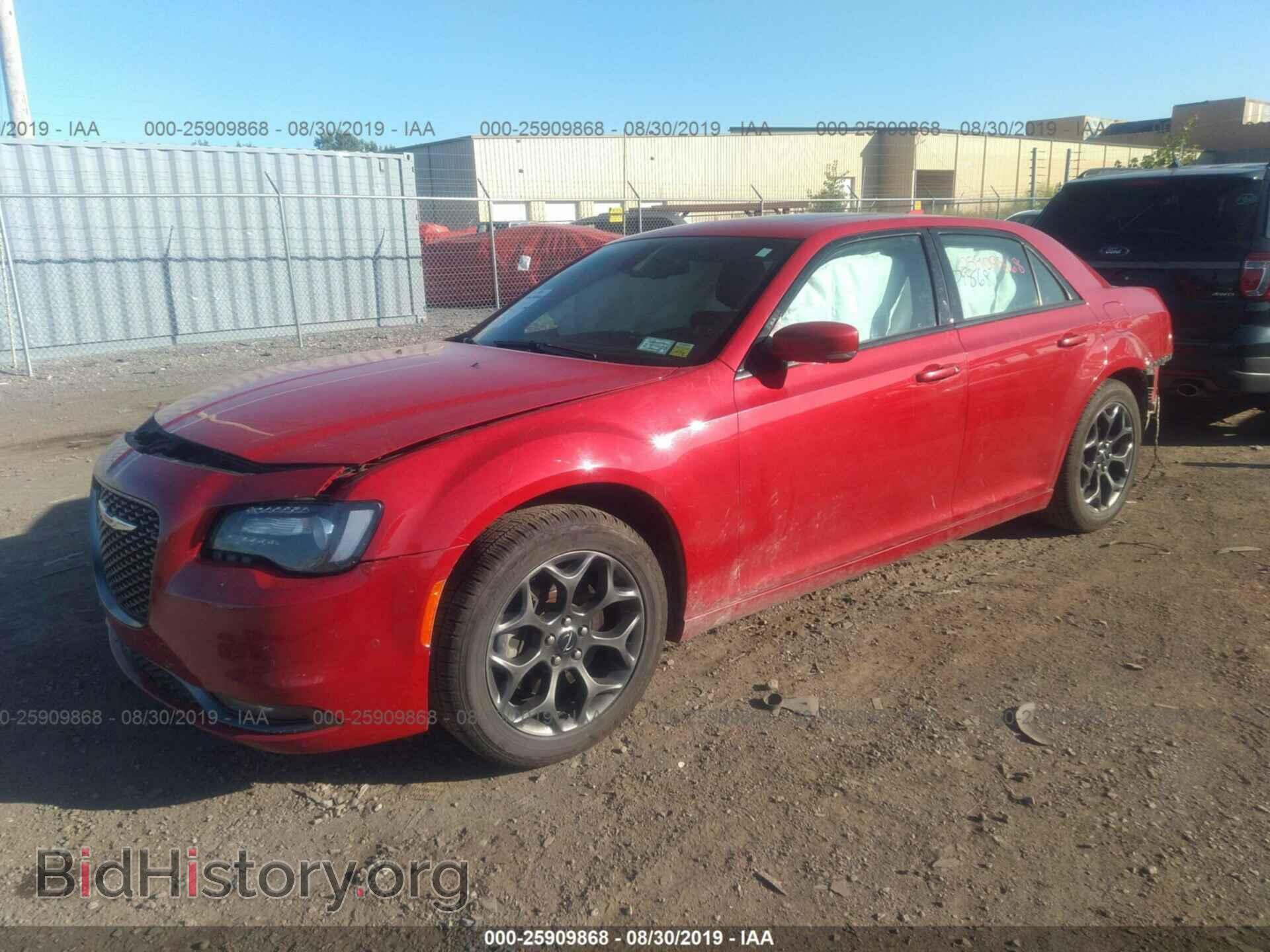 2016 CHRYSLER 300 - VIN: 2C3CCAGG3GH191730 - Фото 2