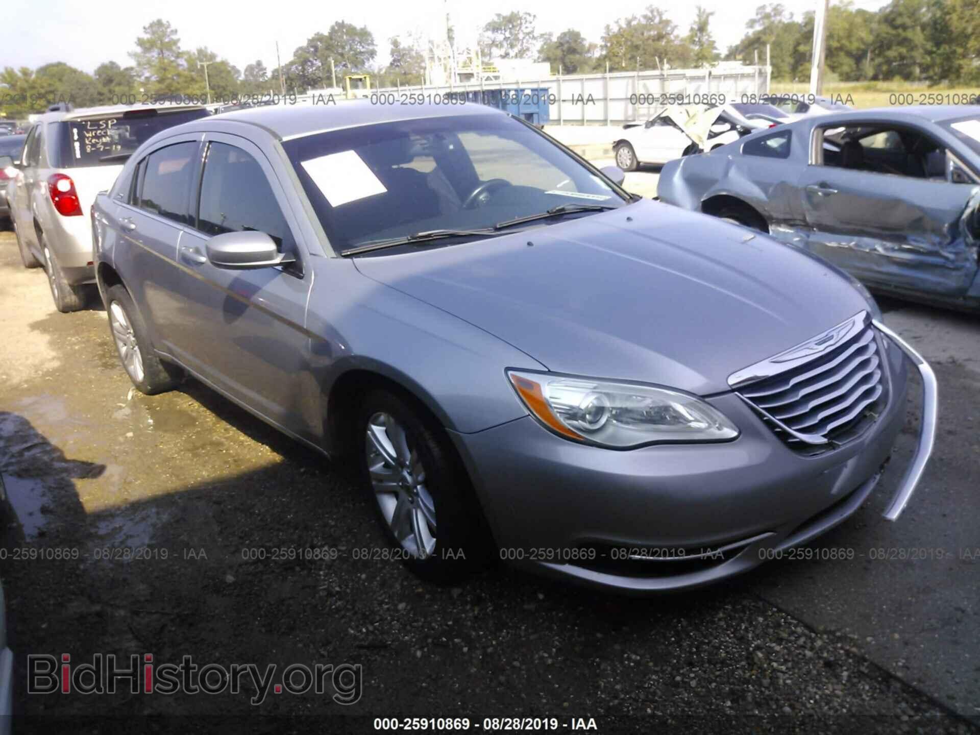 Photo 1C3CCBBB8EN132176 - CHRYSLER 200 2014
