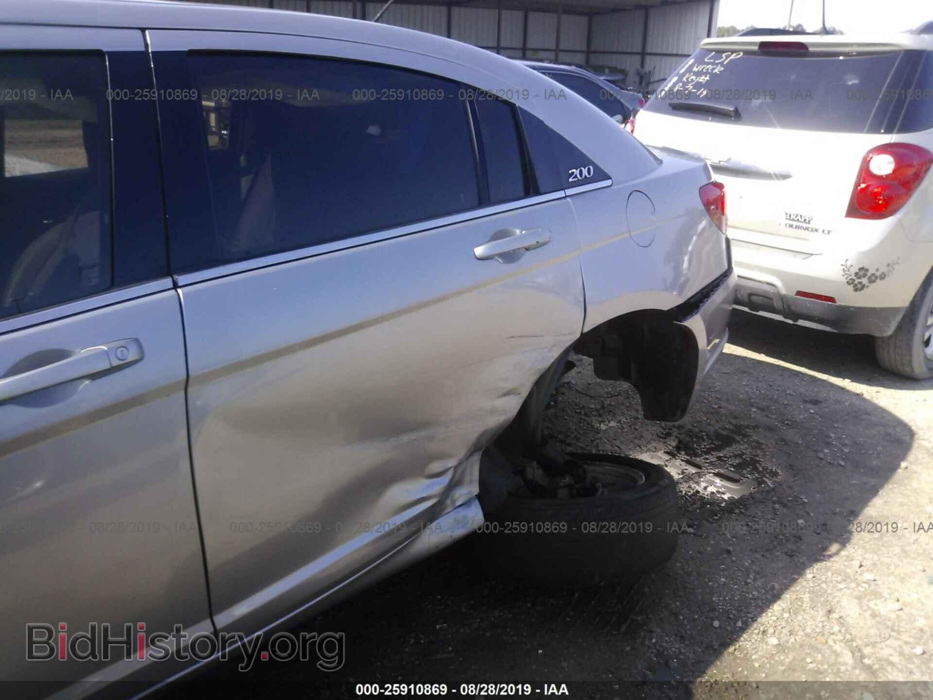 2014 CHRYSLER 200 - VIN: 1C3CCBBB8EN132176 - Фото 6