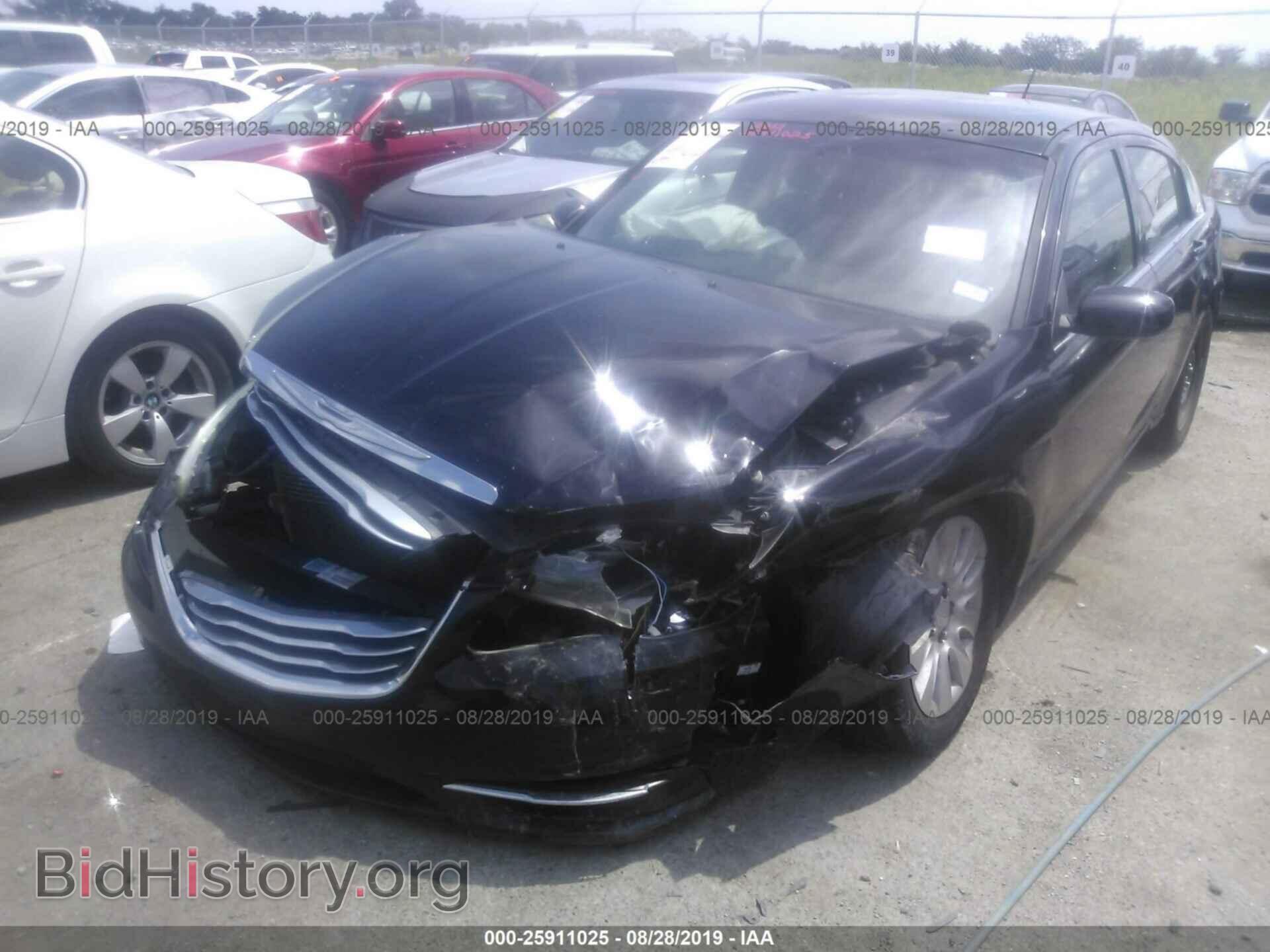 2012 CHRYSLER 200 - VIN: 1C3CCBAB5CN163139 - Фото 6