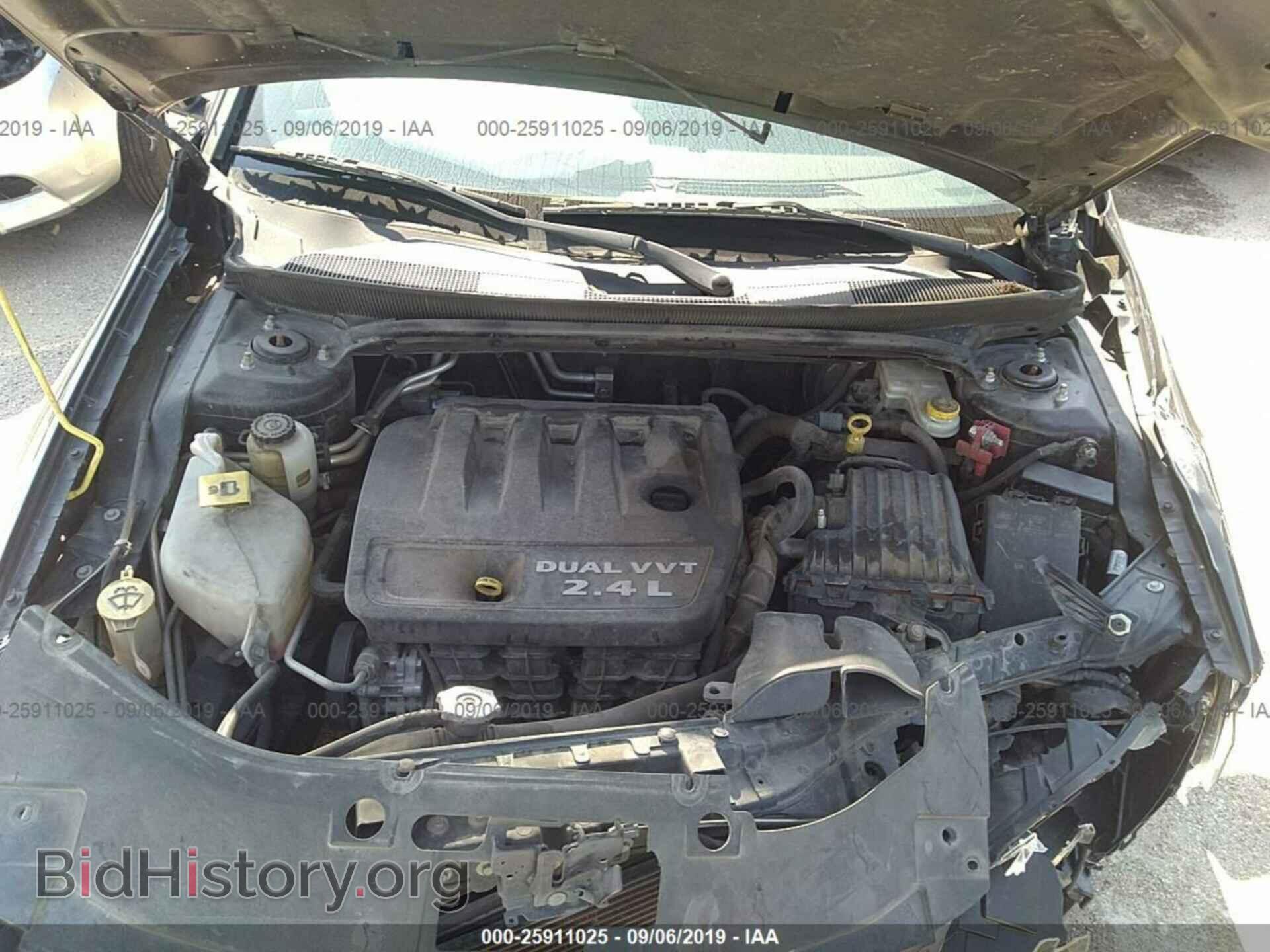 2012 CHRYSLER 200 - VIN: 1C3CCBAB5CN163139 - Фото 10