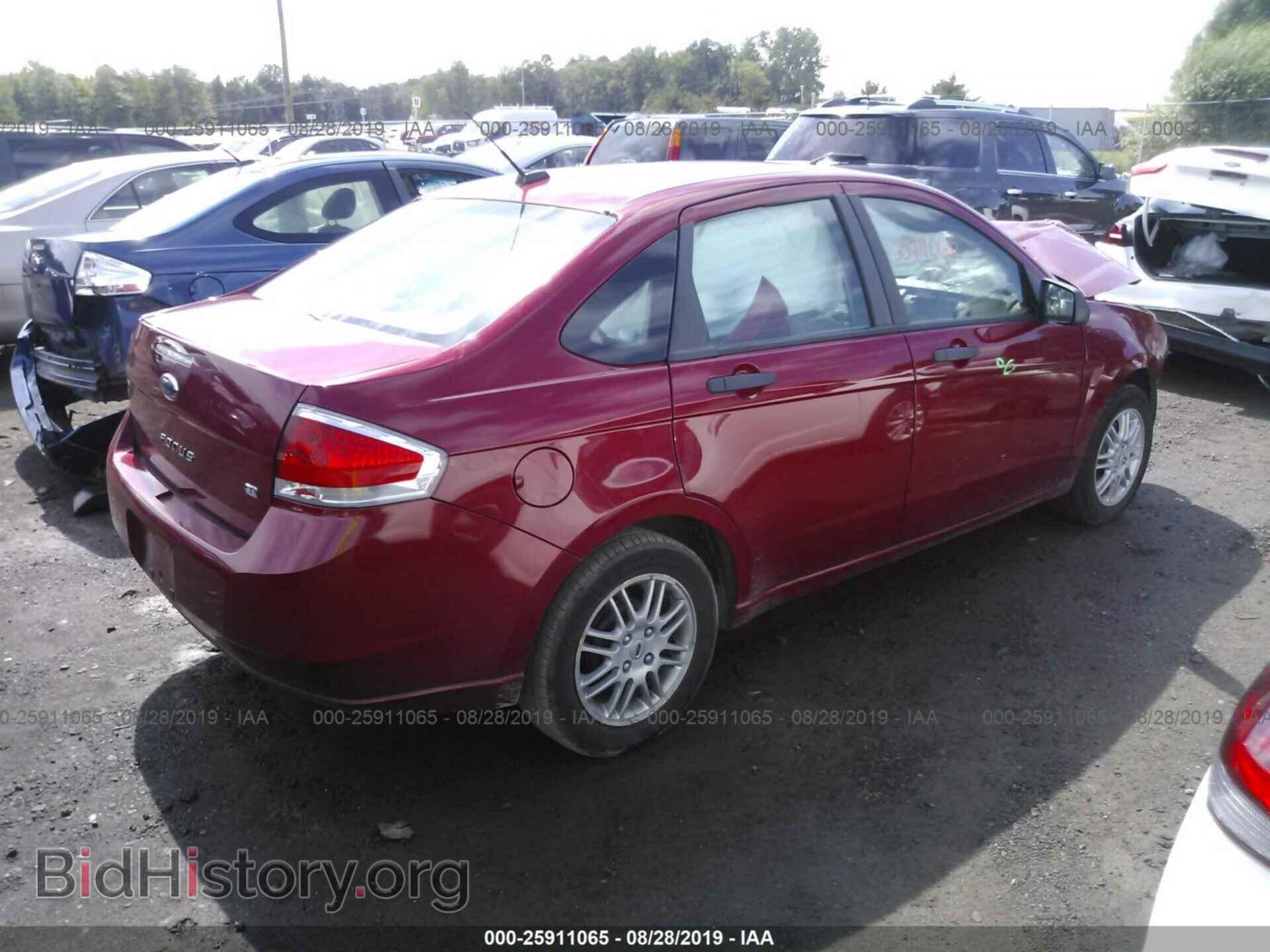 2010 FORD FOCUS - VIN: 1FAHP3FN5AW215011 - Фото 4