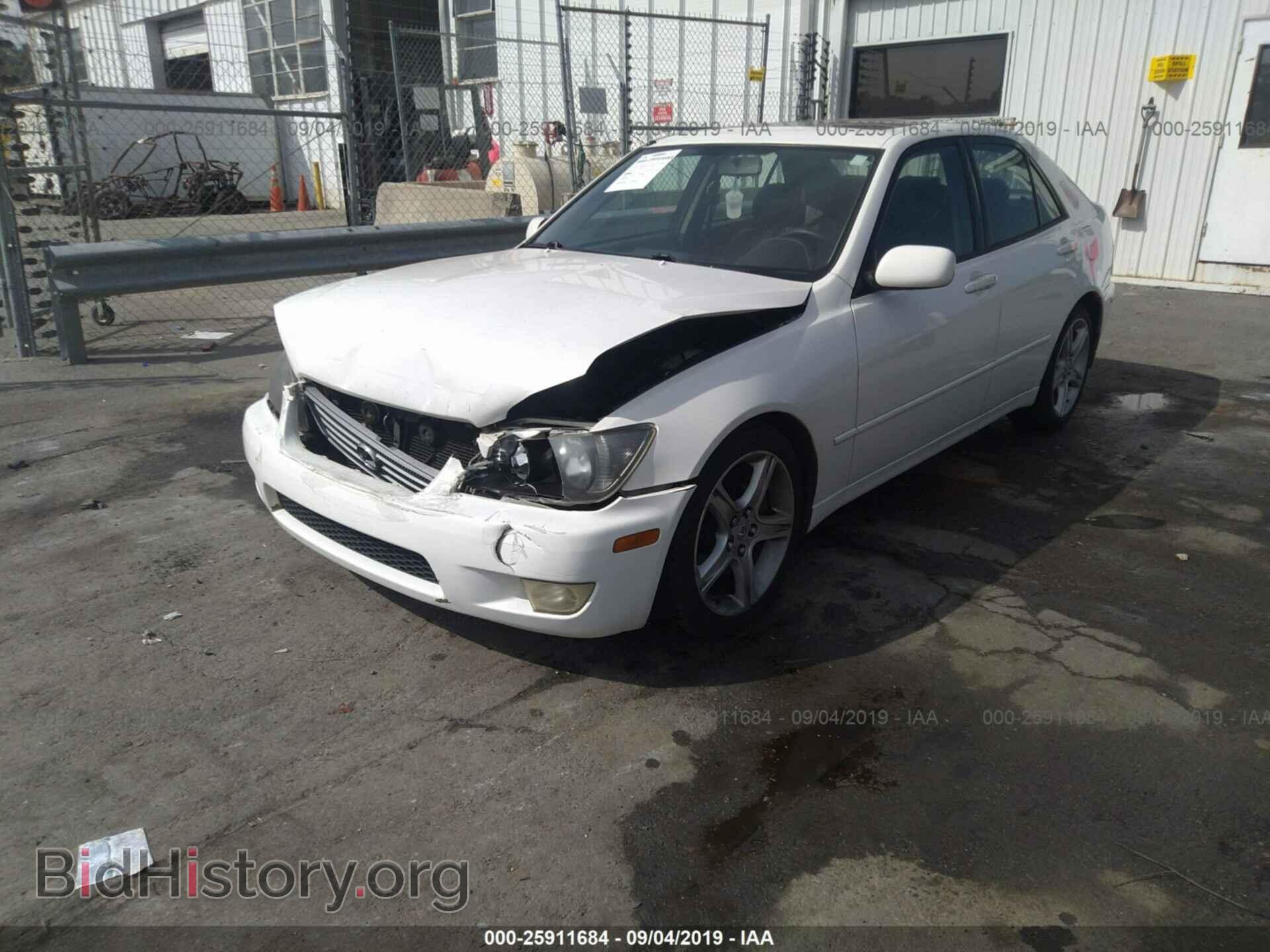 2001 LEXUS IS - VIN: JTHBD182510011875 - Фото 2