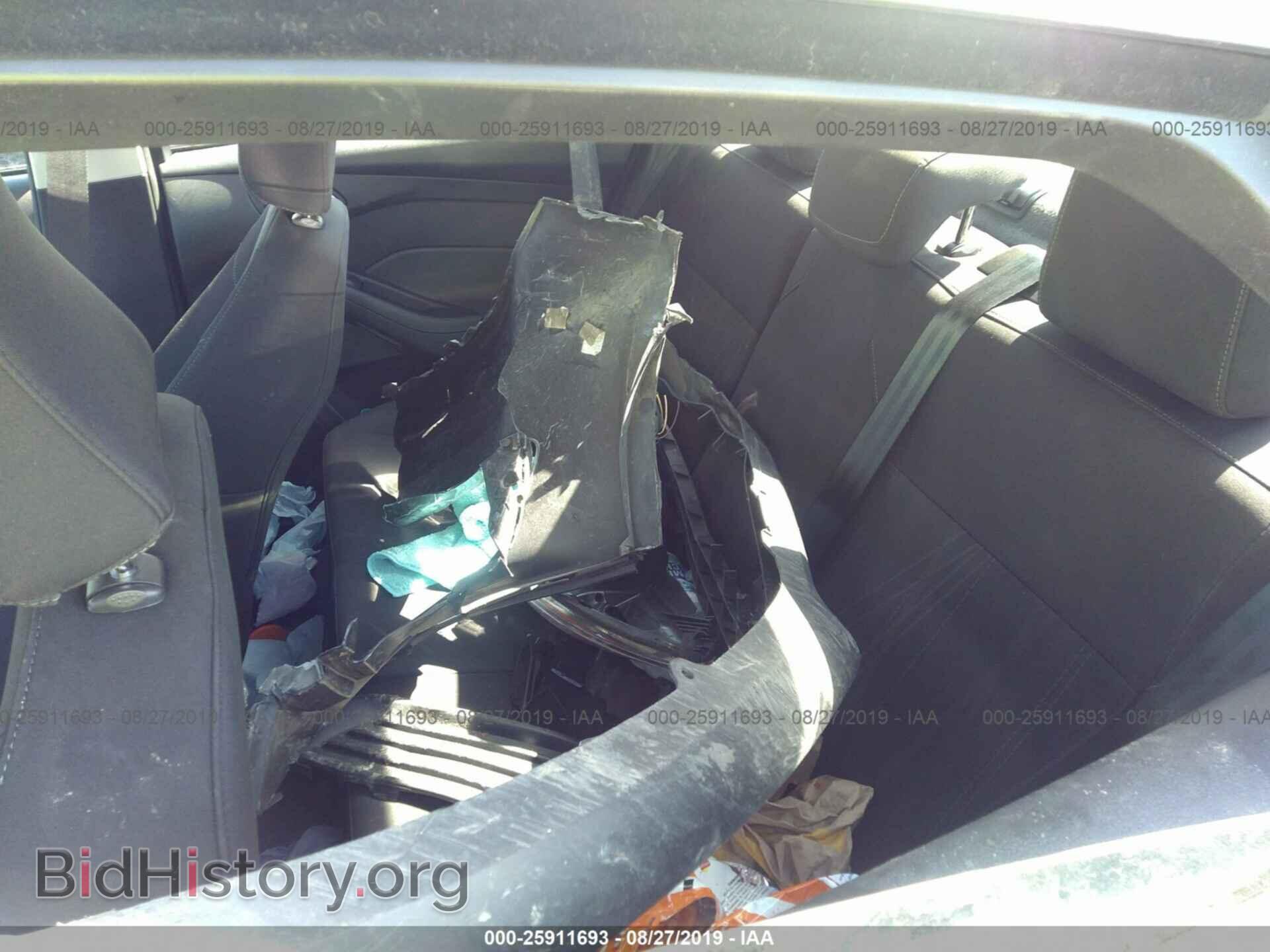 2017 FORD FOCUS - VIN: 1FADP3F2XHL222178 - Фото 8