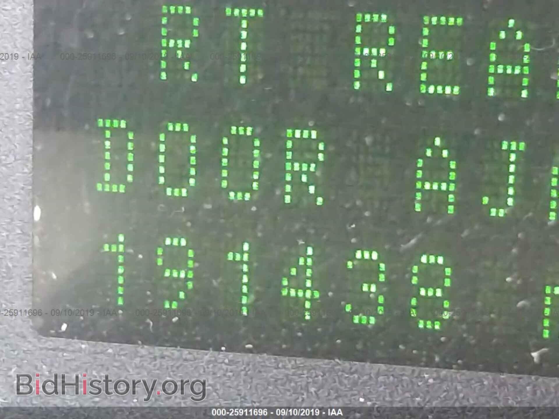 2006 FORD FREESTAR - VIN: 2FMDA58206BA17000 - Фото 7