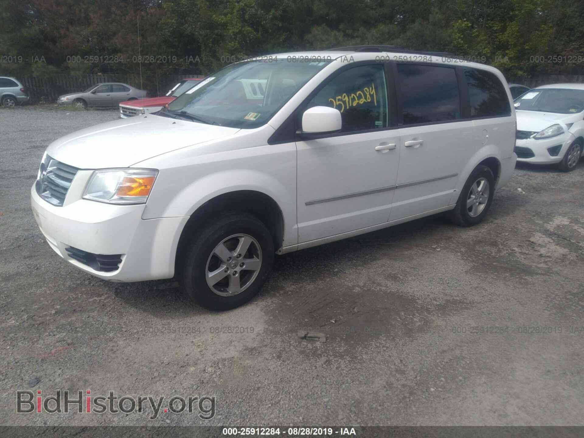 2010 DODGE GRAND CARAVAN - VIN: 2D4RN5D18AR251139 - Фото 2