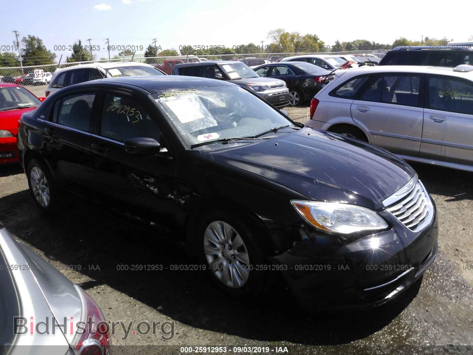 Фотография 1C3CCBABXCN292204 - CHRYSLER 200 2012