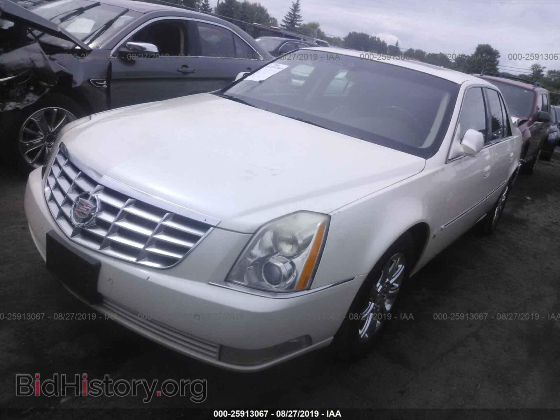 2009 CADILLAC DTS - VIN: 1G6KD57Y49U104859 - Фото 2
