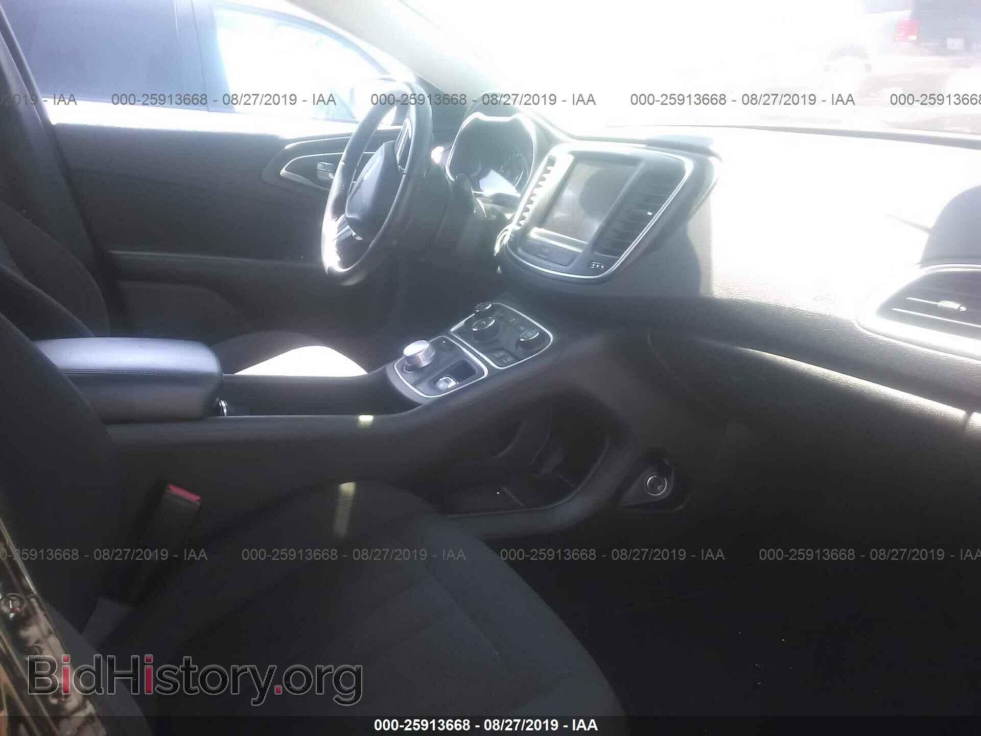 2015 CHRYSLER 200 - VIN: 1C3CCCAB0FN677054 - Photo 5