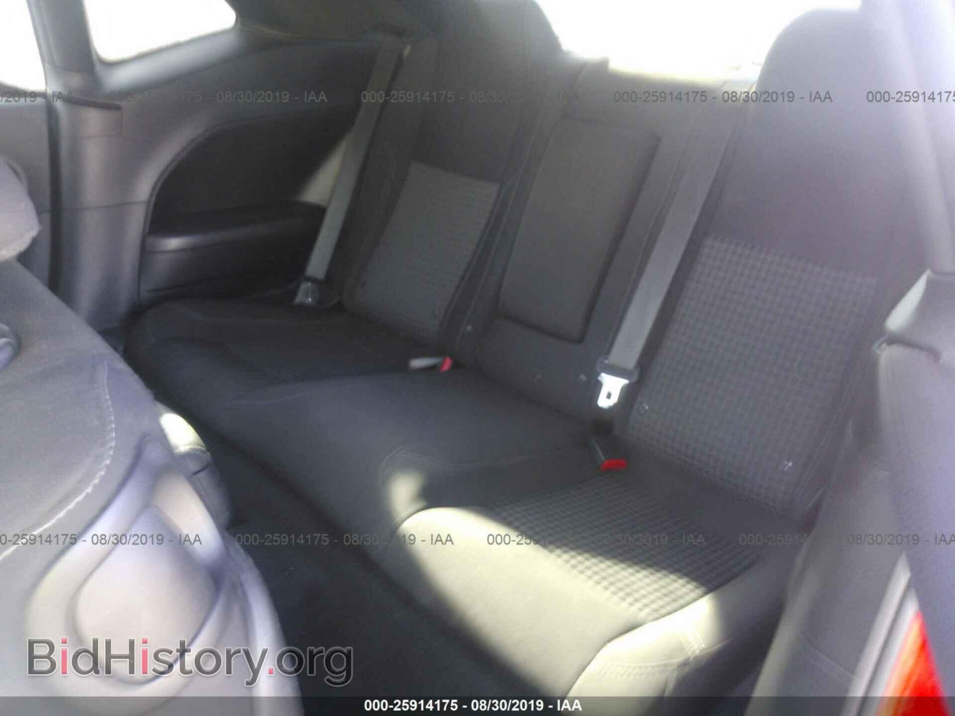2016 DODGE CHALLENGER - VIN: 2C3CDZAG8GH129342 - Фото 8
