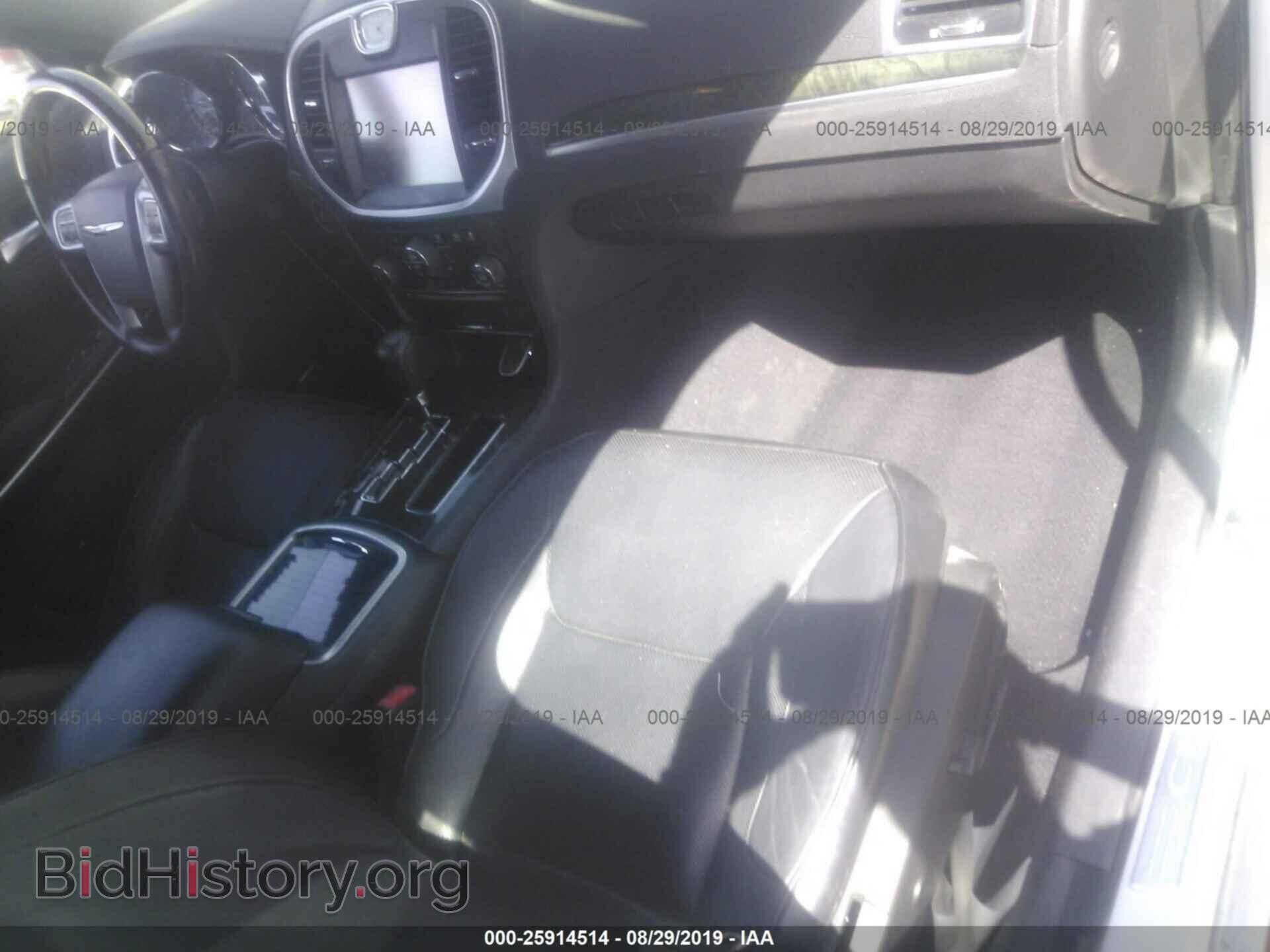 2012 CHRYSLER 300C - VIN: 2C3CCAETXCH277479 - Фото 5