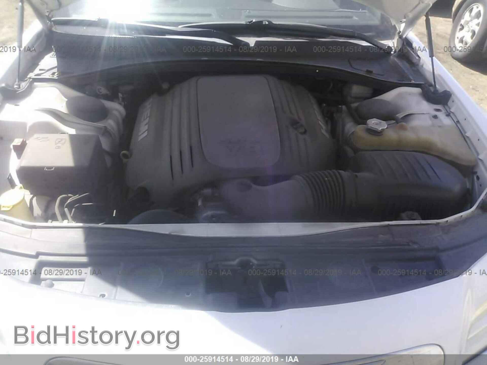 2012 CHRYSLER 300C - VIN: 2C3CCAETXCH277479 - Фото 10