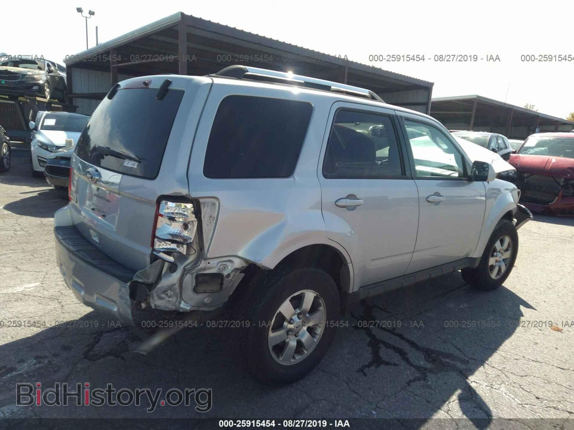 2011 FORD ESCAPE - VIN: 1FMCU9E77BKB61136 - Фото 4