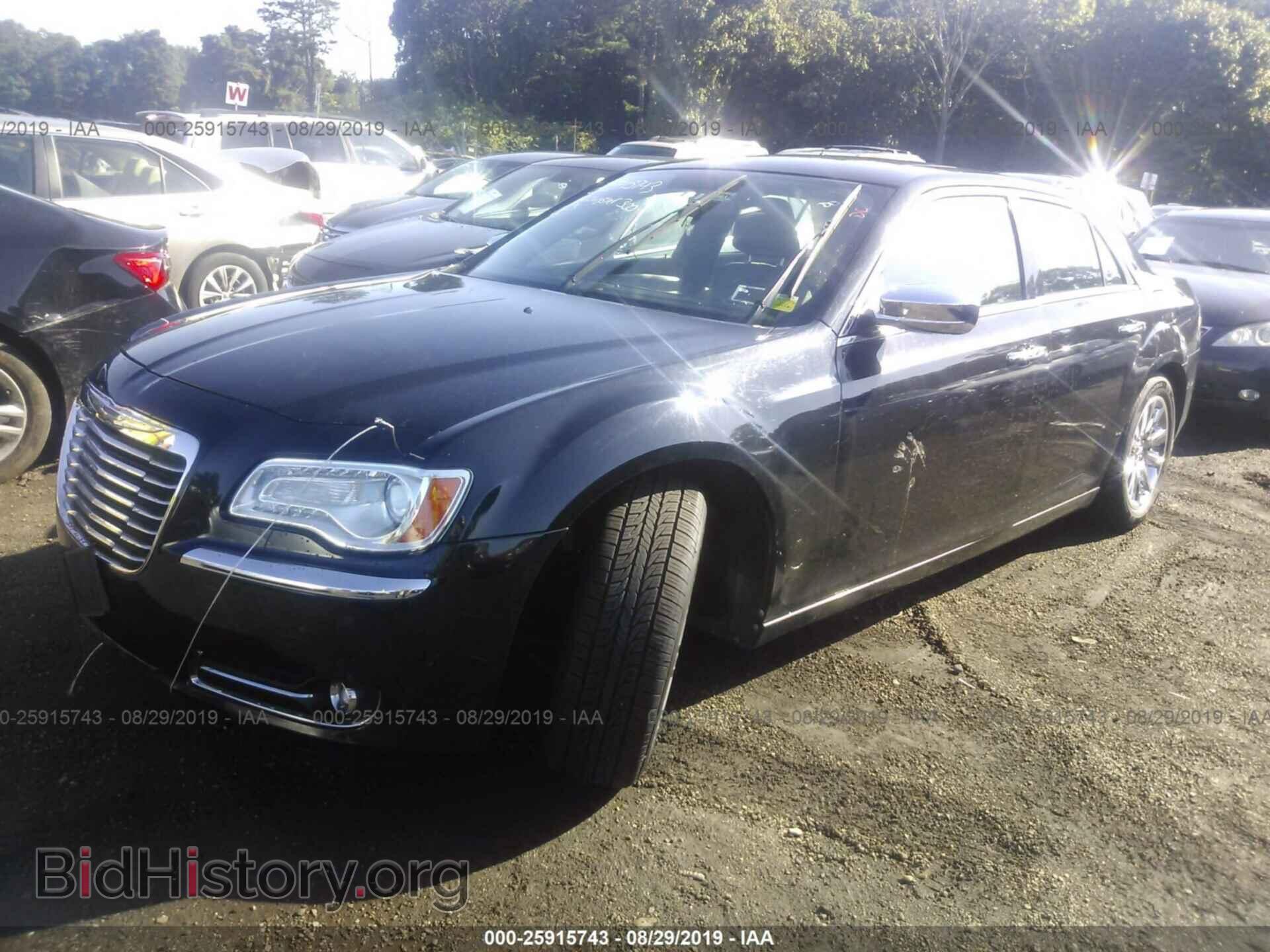 2012 CHRYSLER 300 - VIN: 2C3CCACG2CH252890 - Photo 2